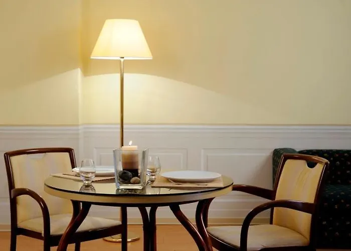 Mayfair Hotel